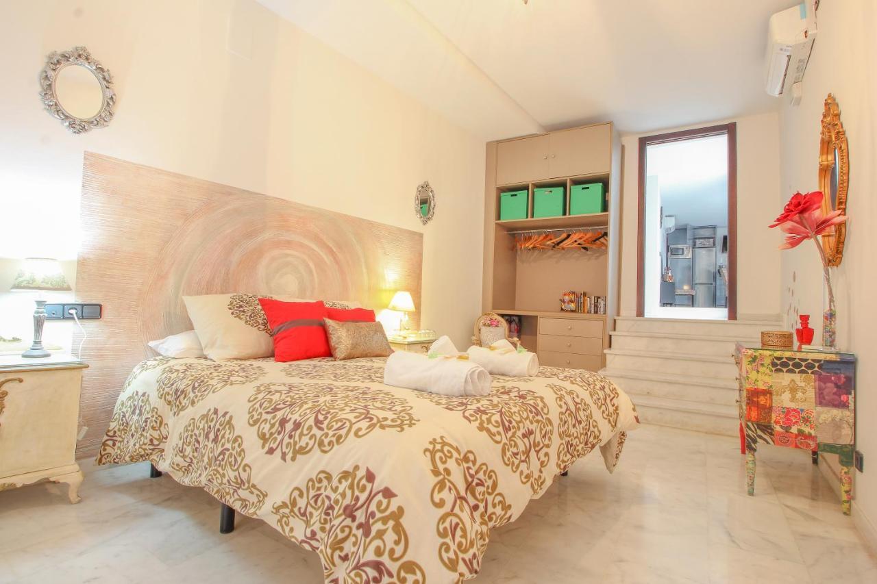 Apartamento Livia Junto A La Catedral Apartment Sevilla Exterior foto